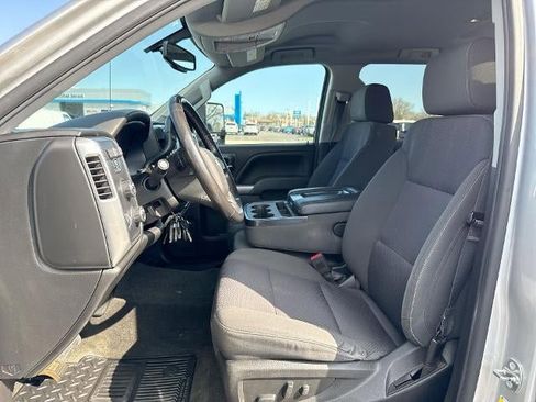 Certified 2018 Chevrolet Silverado 1500 LT w/ Trailering Package image 19