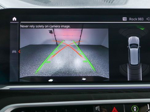 Used 2022 BMW X7 xDrive40i w/ Cold Weather Package image 19