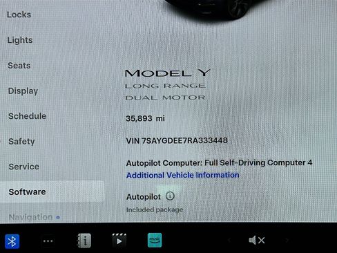 Used 2024 Tesla Model Y Long Range image 18