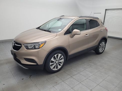 Used 2018 Buick Encore Preferred FWD image 2