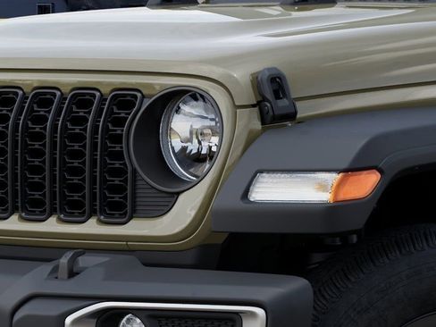 New 2026 Jeep Gladiator Sport AWD/4WD image 10