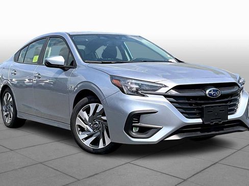 Used 2025 Subaru Legacy Limited image 2