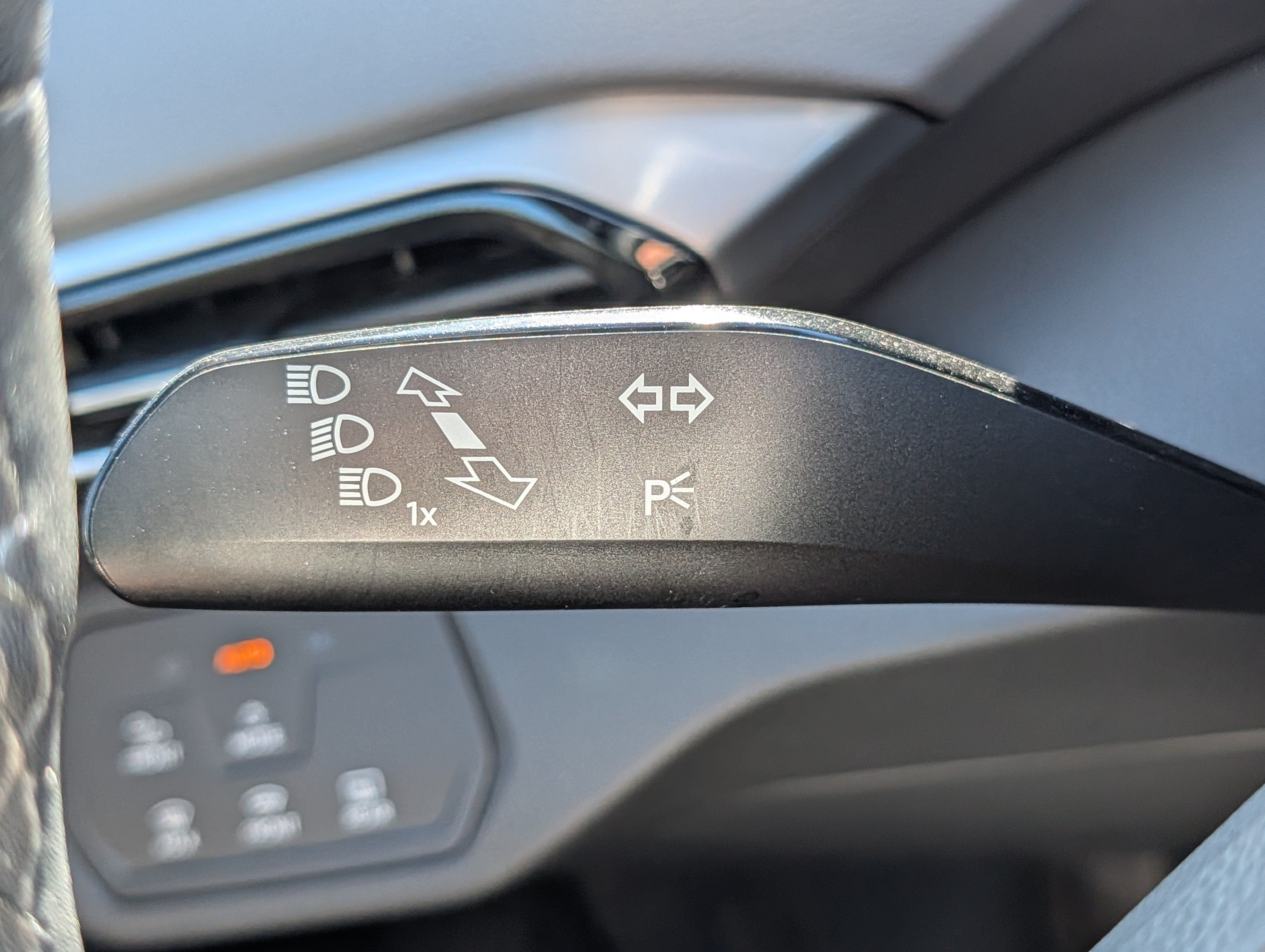 Certified 2023 Volkswagen ID.4 Pro S AWD/4WD image 30