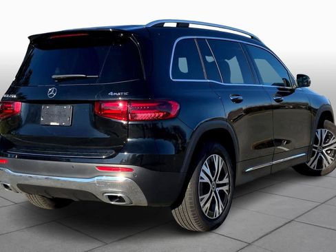 Used 2025 Mercedes-Benz GLB 250 4MATIC image 12