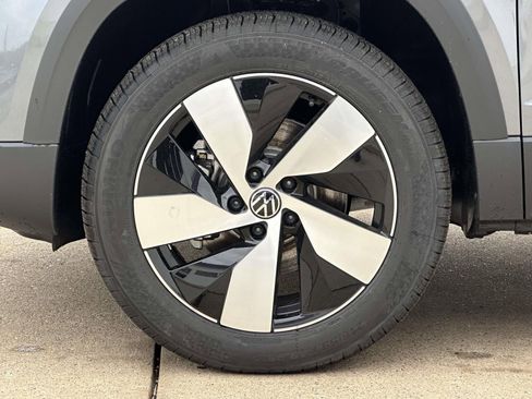 New 2026 Volkswagen Taos S AWD/4WD image 7