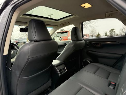 Used 2017 Lexus NX 200t 200t w/ Premium Package image 16