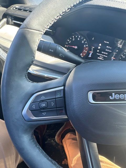 Used 2023 Jeep Compass Limited AWD/4WD image 18