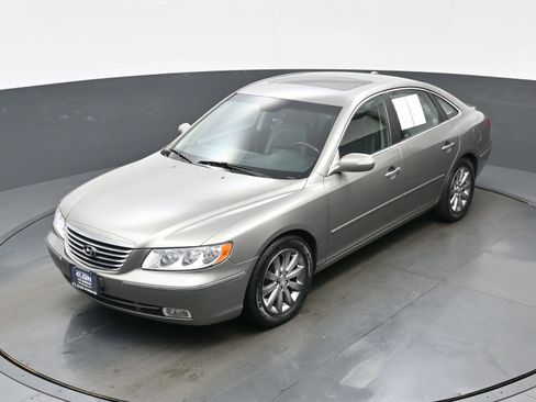 Used 2009 Hyundai Azera Limited w/ Ultimate Navigation Pkg 4 FWD image 32