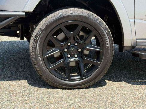 Certified 2020 RAM 1500 Laramie AWD/4WD image 9