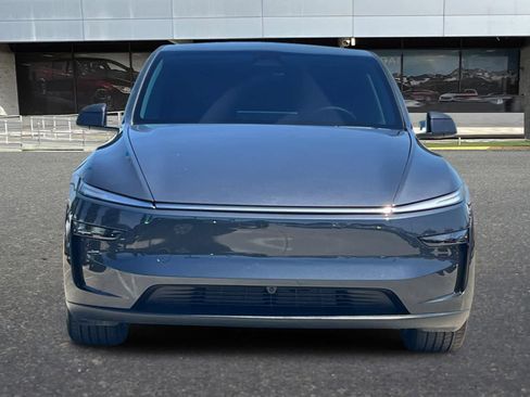 Used 2026 Tesla Model Y 2WD image 11