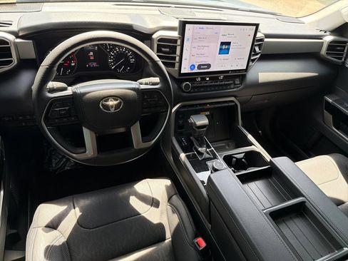 Used 2022 Toyota Tundra Limited w/ Power Package RWD image 22