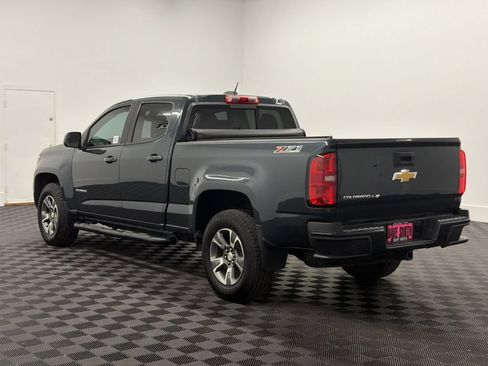 Used 2017 Chevrolet Colorado Z71 AWD/4WD image 3