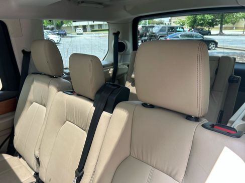 Used 2013 Land Rover LR4 HSE LUX w/ Luxury Pkg AWD/4WD image 18