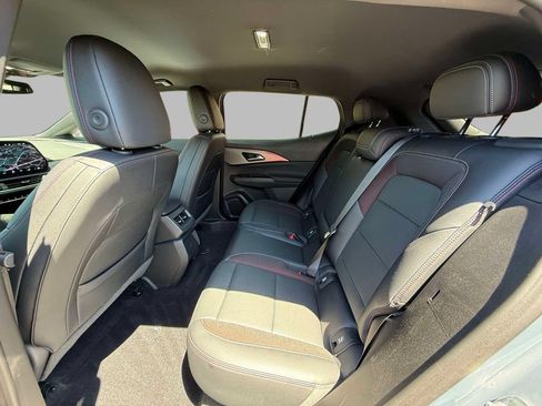 Used 2024 Chevrolet Equinox EV RS w/ Active Safety Package 3 FWD image 19
