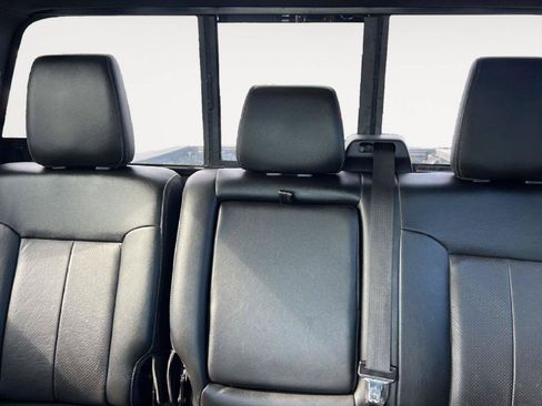 Used 2015 Ford F250 Lariat w/ Lariat Ultimate Package AWD/4WD image 13