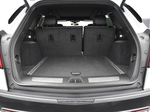 Certified 2024 Cadillac XT5 Premium Luxury w/ LPO, Floor Liner Package image 26