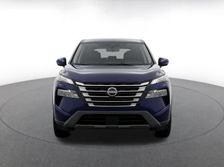 Used 2025 Nissan Rogue SV FWD video 2