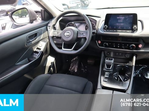 Used 2024 Nissan Rogue S FWD image 23