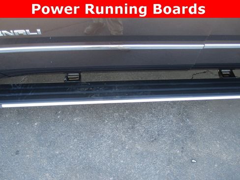 Used 2017 GMC Yukon Denali w/ Open Road Package image 13