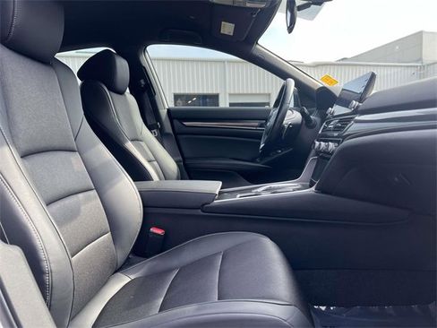 Certified 2022 Honda Accord Sport image 8