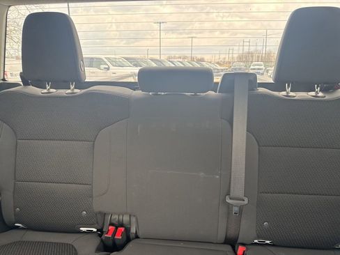 Used 2023 GMC Sierra 3500 Pro w/ Convenience Package image 34