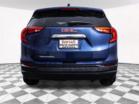Used 2020 GMC Terrain SLE w/ LPO, Floor Liner Package FWD image 16