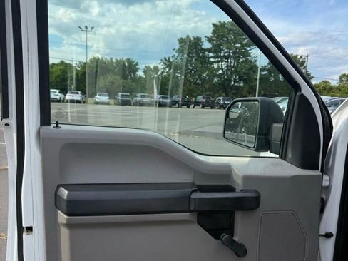 Used 2019 Ford F150 XL w/ Snow Plow Prep Package image 9