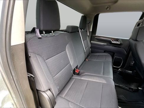 Used 2025 Chevrolet Silverado 2500 LT w/ Convenience Package AWD/4WD image 19