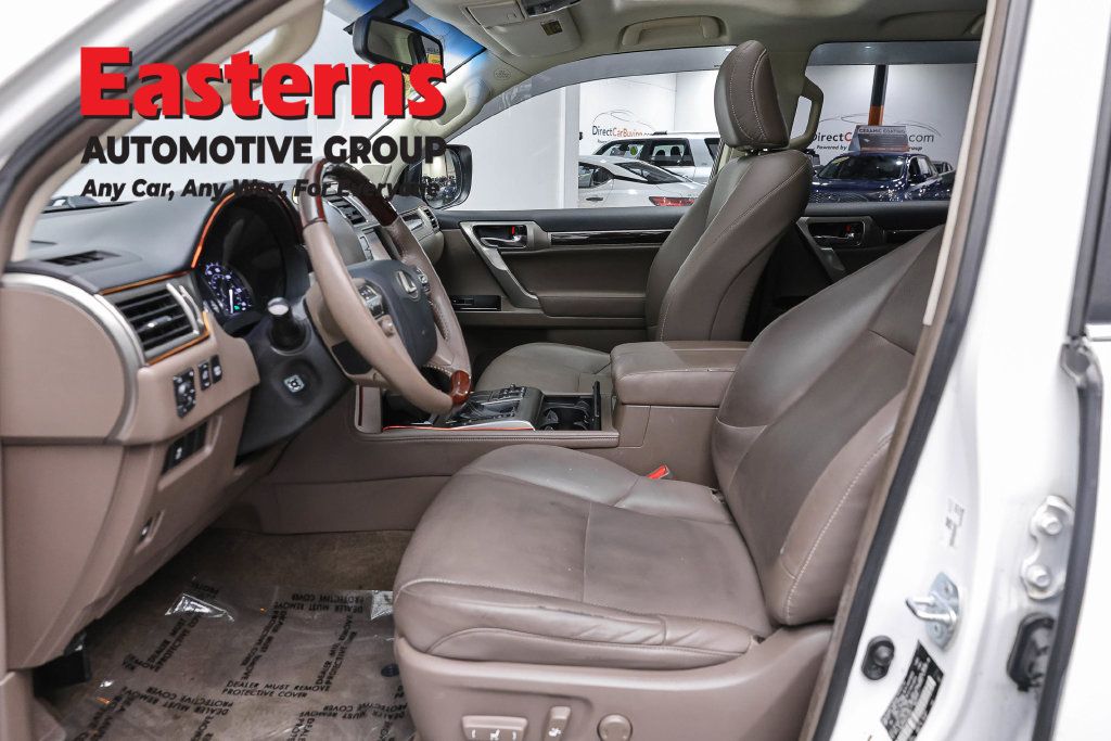 Used 2017 Lexus GX 460 Premium AWD/4WD image 16