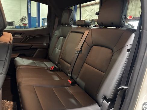 New 2026 GMC Canyon Elevation w/ Convenience Package image 33