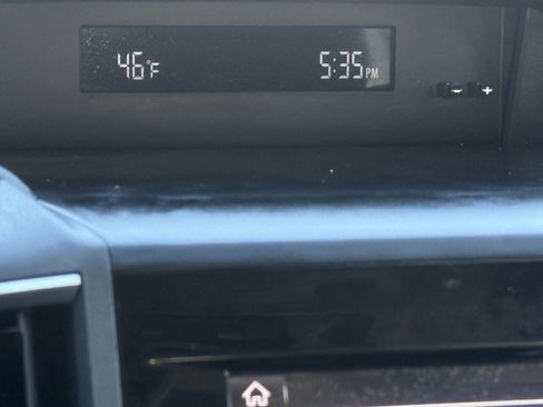 Used 2018 Subaru Impreza 2.0i Premium w/ Eyesight & BSD & Rcta image 15