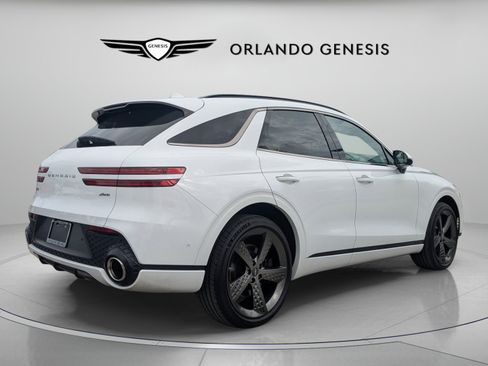 Used 2025 Genesis GV70 2.5T w/ Sport Prestige Package AWD/4WD image 7