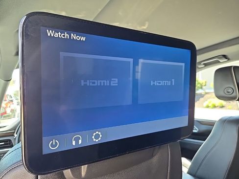 Used 2023 Chevrolet Tahoe Premier AWD/4WD image 56