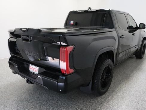 Used 2023 Toyota Tundra Platinum w/ Advanced Package image 7