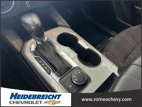 Used 2020 Chevrolet Blazer LT AWD/4WD image 24