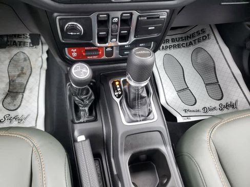 New 2026 Jeep Gladiator Mojave image 20