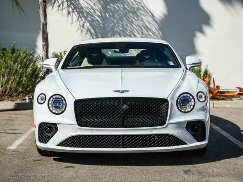 Used 2024 Bentley Continental GT V8 AWD/4WD image 9