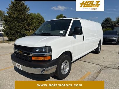 New 2025 Chevrolet Express 3500 Extended w/ Driver Convenience Package