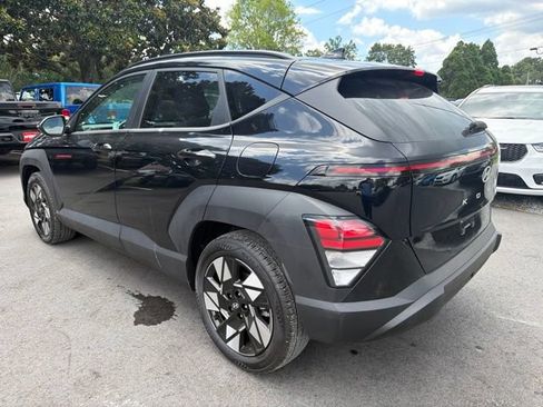 Used 2025 Hyundai Kona SEL FWD image 5