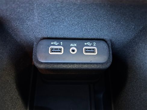 Used 2022 Dodge Charger Scat Pack w/ Driver Convenience Group image 27