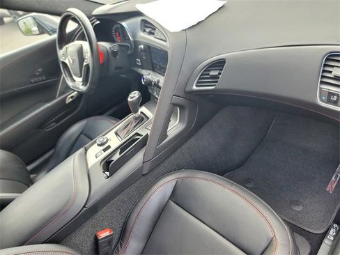 Used 2019 Chevrolet Corvette Z06 image 16