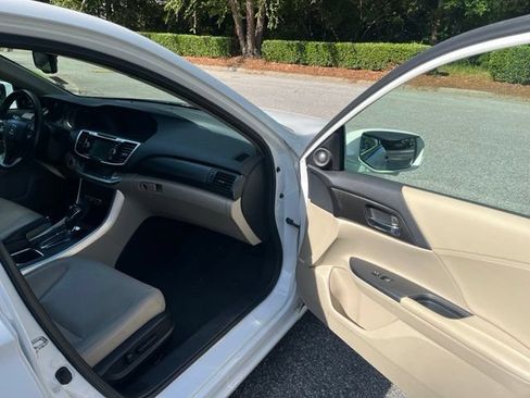 Used 2013 Honda Accord EX-L image 10