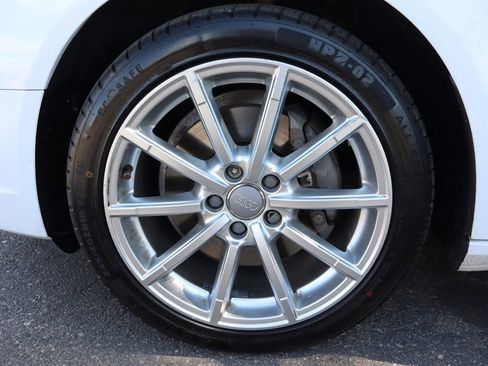 Used 2016 Audi A4 2.0T Premium w/ Convenience Plus Package image 40