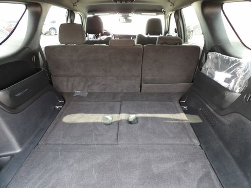 Used 2024 Dodge Durango SXT image 23