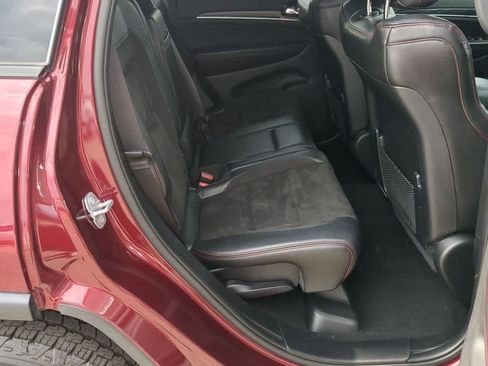 Used 2020 Jeep Grand Cherokee Trailhawk AWD/4WD image 19