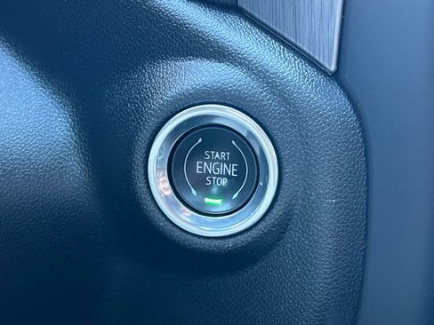 Used 2020 GMC Sierra 3500 Denali w/ Denali Ultimate Package image 31