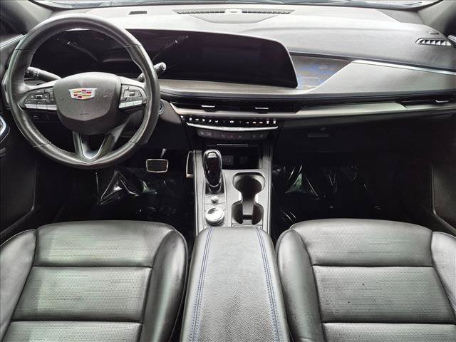 Used 2024 Cadillac XT4 Sport FWD image 16