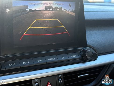 Used 2022 Kia Forte LXS image 25