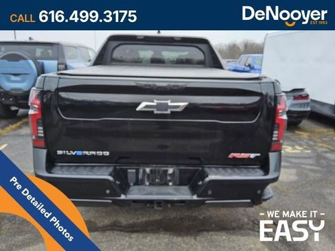 Used 2024 Chevrolet Silverado EV RST image 5