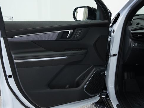 New 2026 Buick Enclave Sport Touring w/ Power Package image 24